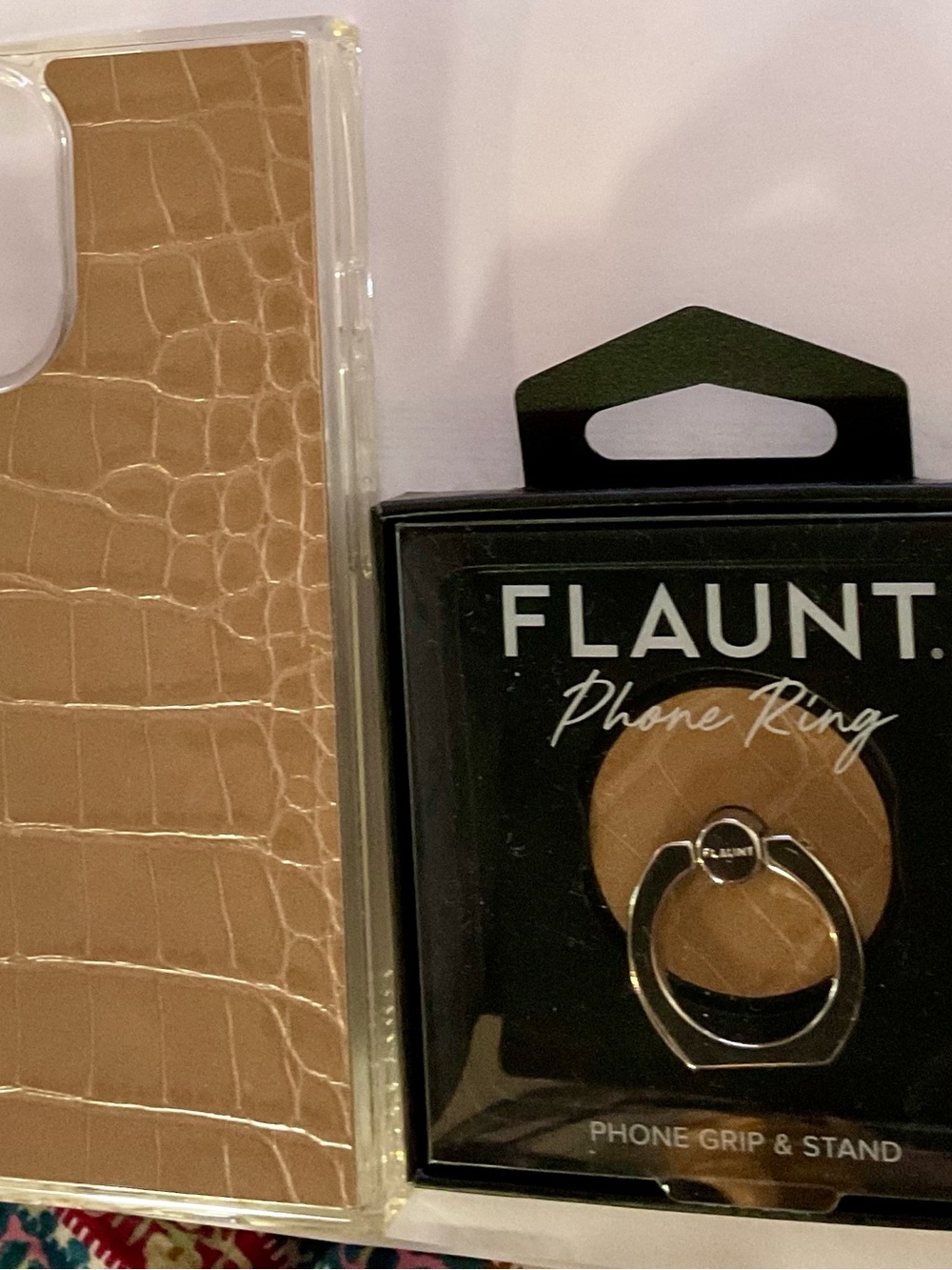 Flaunt Beige Croc iPhone 16 Case & Matching Croc-Texture Phone Ring
